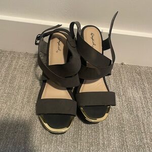 Qupid Black and Gold Wedge Heels